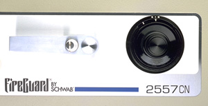 key-lock.jpg (8703 bytes)