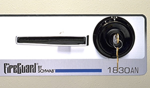 Img0006.jpg (22911 bytes)